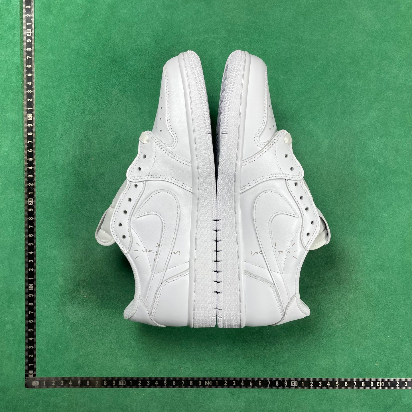 Air Jordan 1