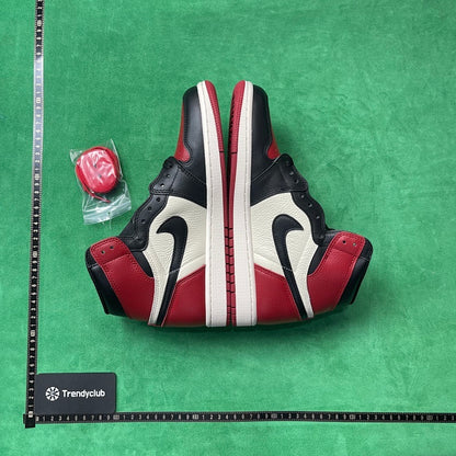 Air Jordan 1