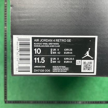 Air Jordan 4 Retro Se