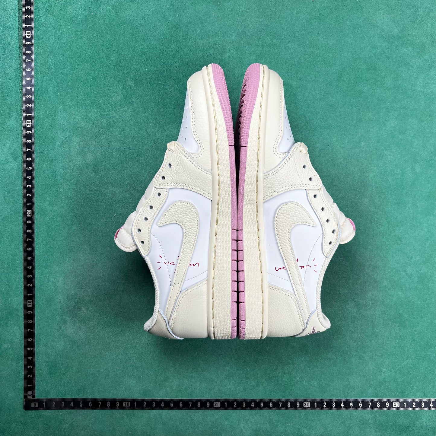 Air Jordan 1