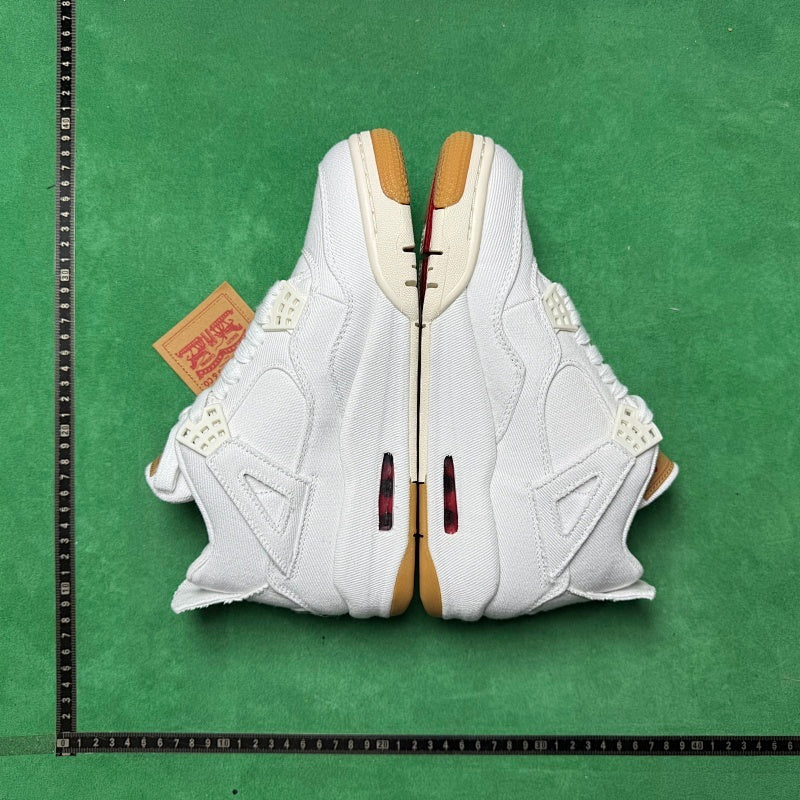 Air Jordan 4 Retro NRG