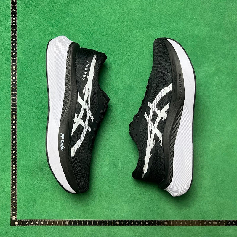 Asics Magic Speed 4