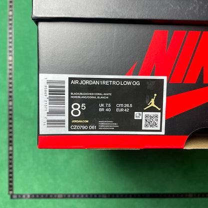 Air Jordan 1 Retro Low OG