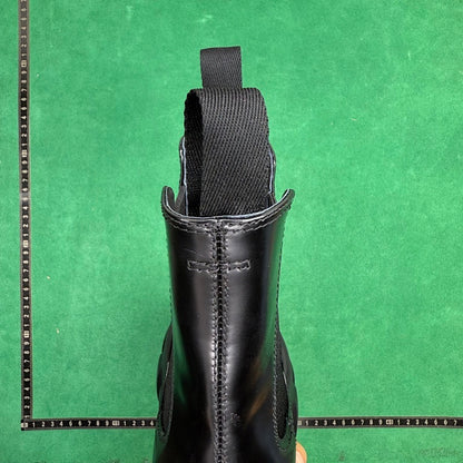 Prada - Monolith A