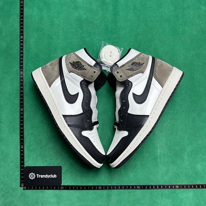 Air Jordan 1