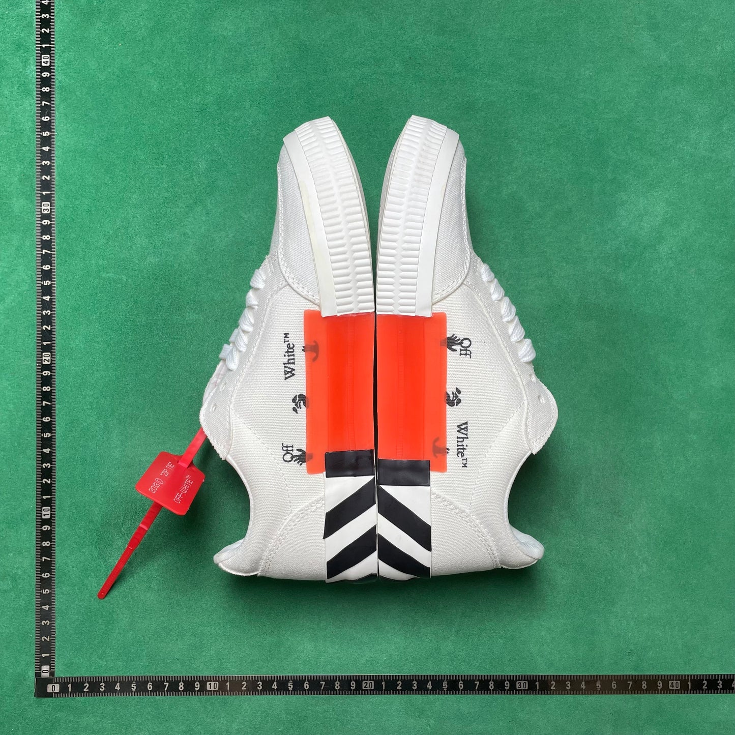 OffWhite - Gym Shoes Lovers
