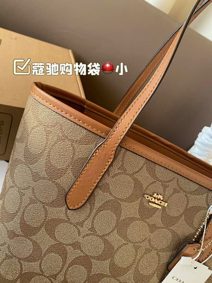 Coach