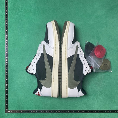 Air Jordan 1