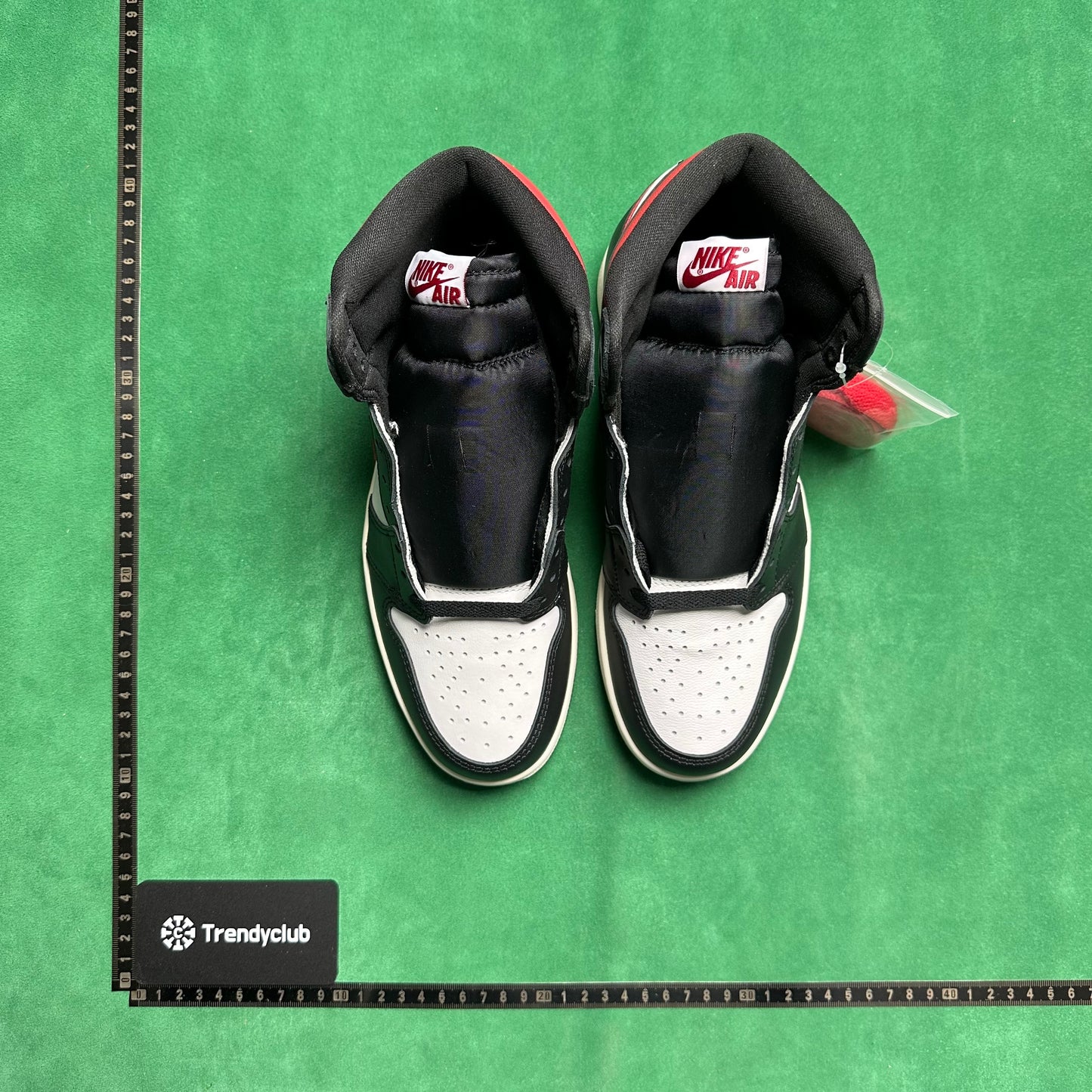 Air Jordan 1