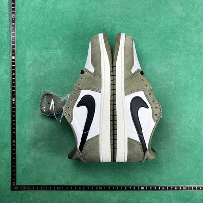 Air Jordan 1
