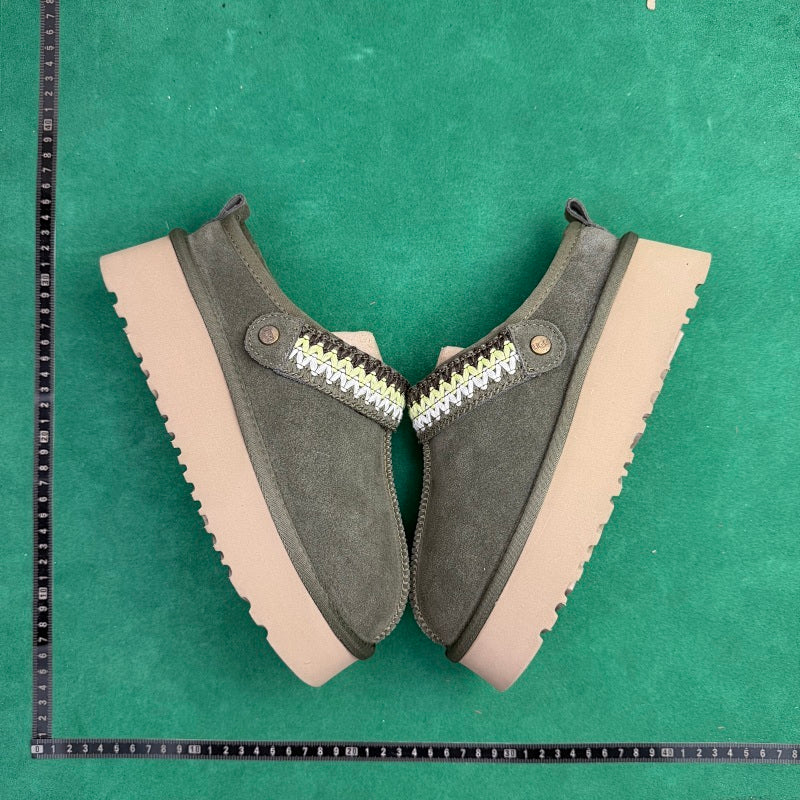 UGG