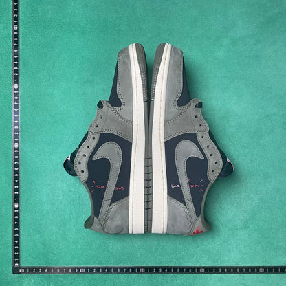 Air Jordan 1