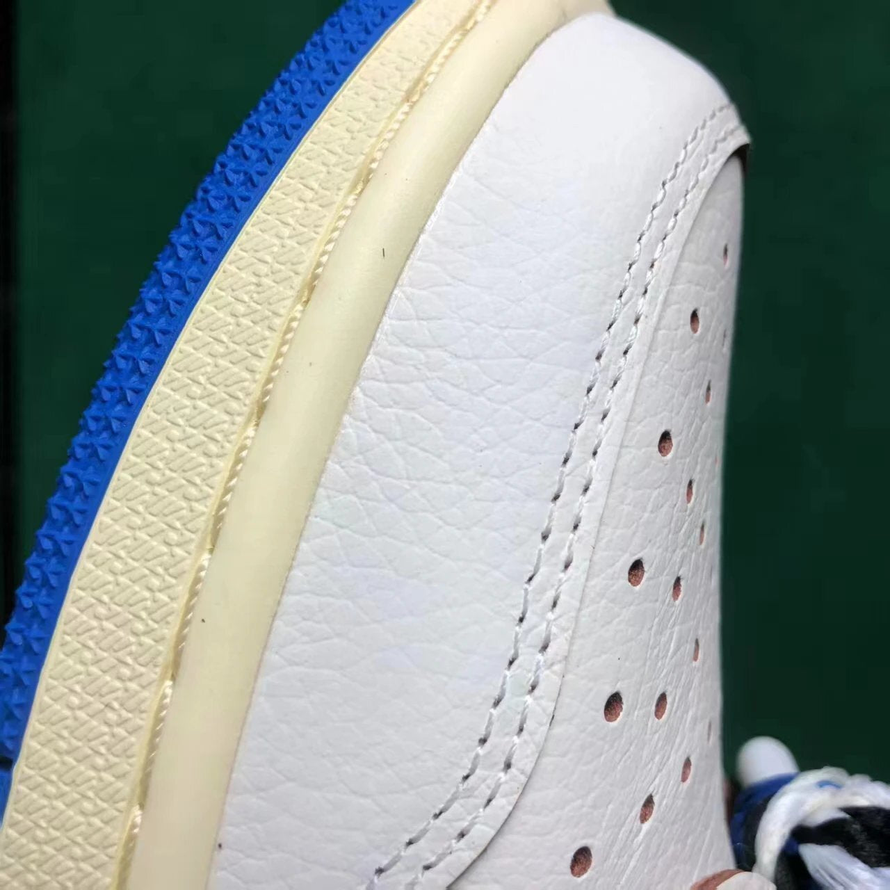 Air Jordan 1