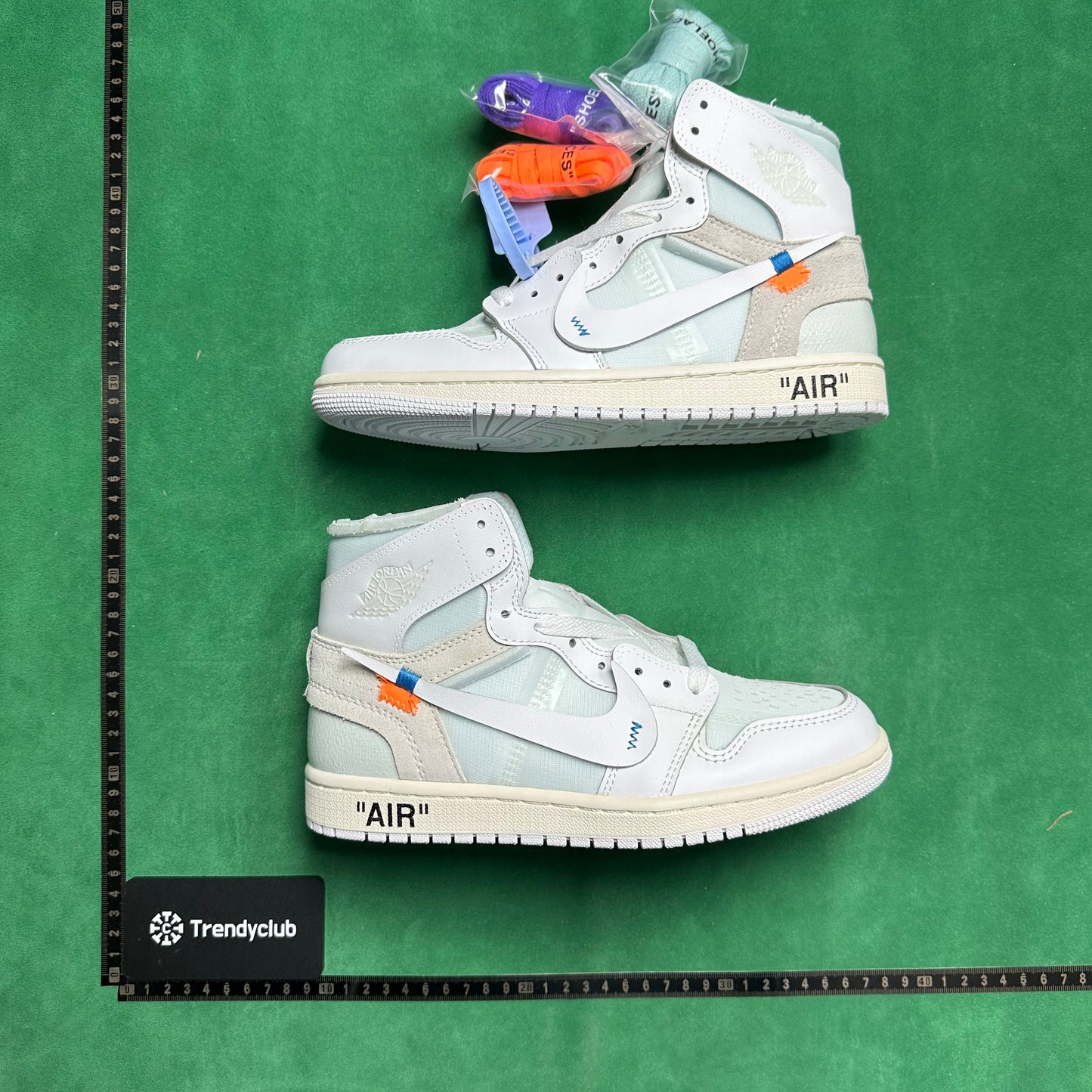 Air Jordan 1
