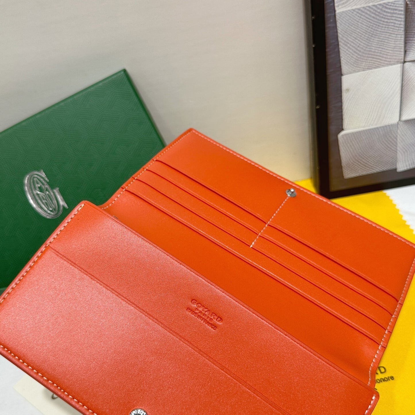 Hermès