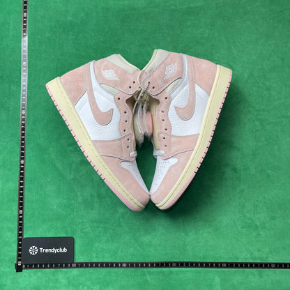 Air Jordan 1