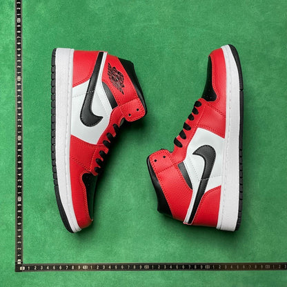 Air Jordan 1