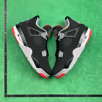 Air Jordan 4 Retro