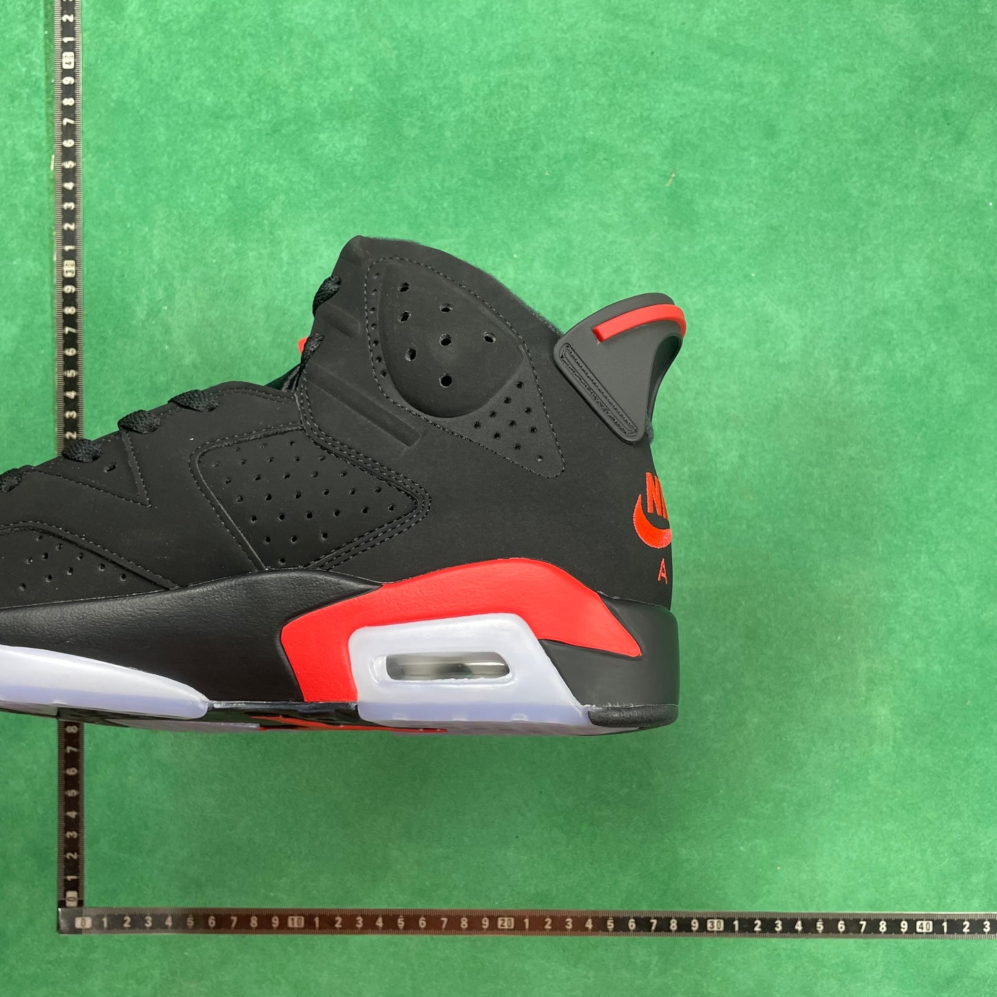 Air Jordan 6 Retro