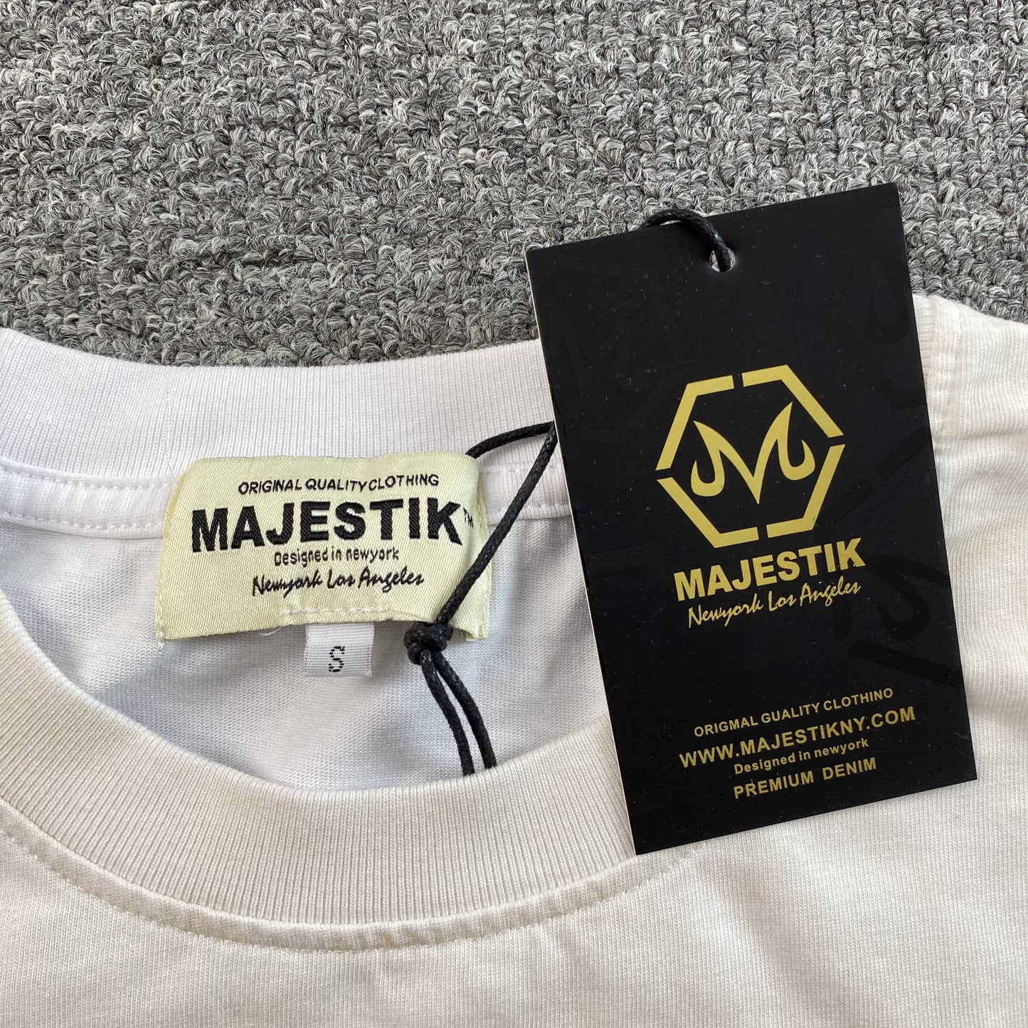 MAJESTIK