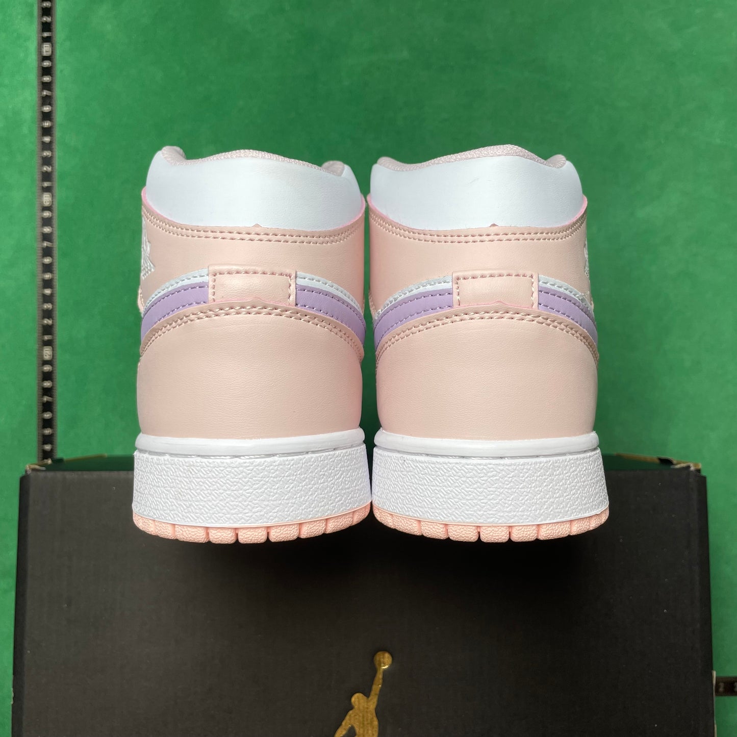 Air Jordan 1