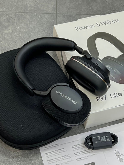 Bowers & Wilkins Headphone