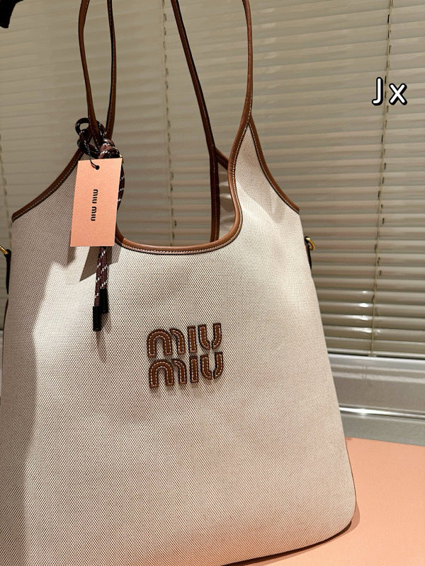 MiuMiu