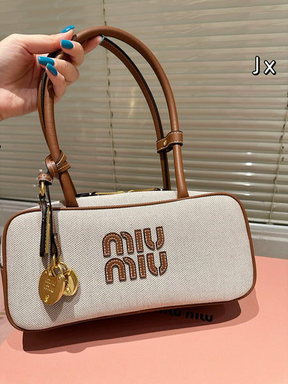 MiuMiu