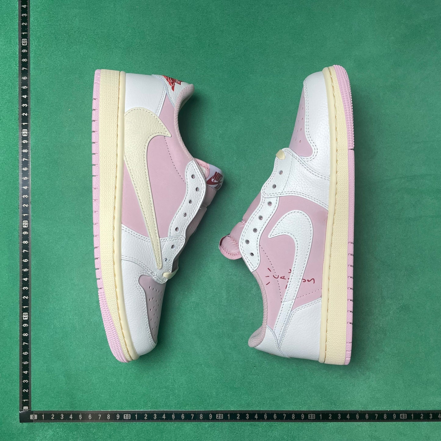 Air Jordan 1
