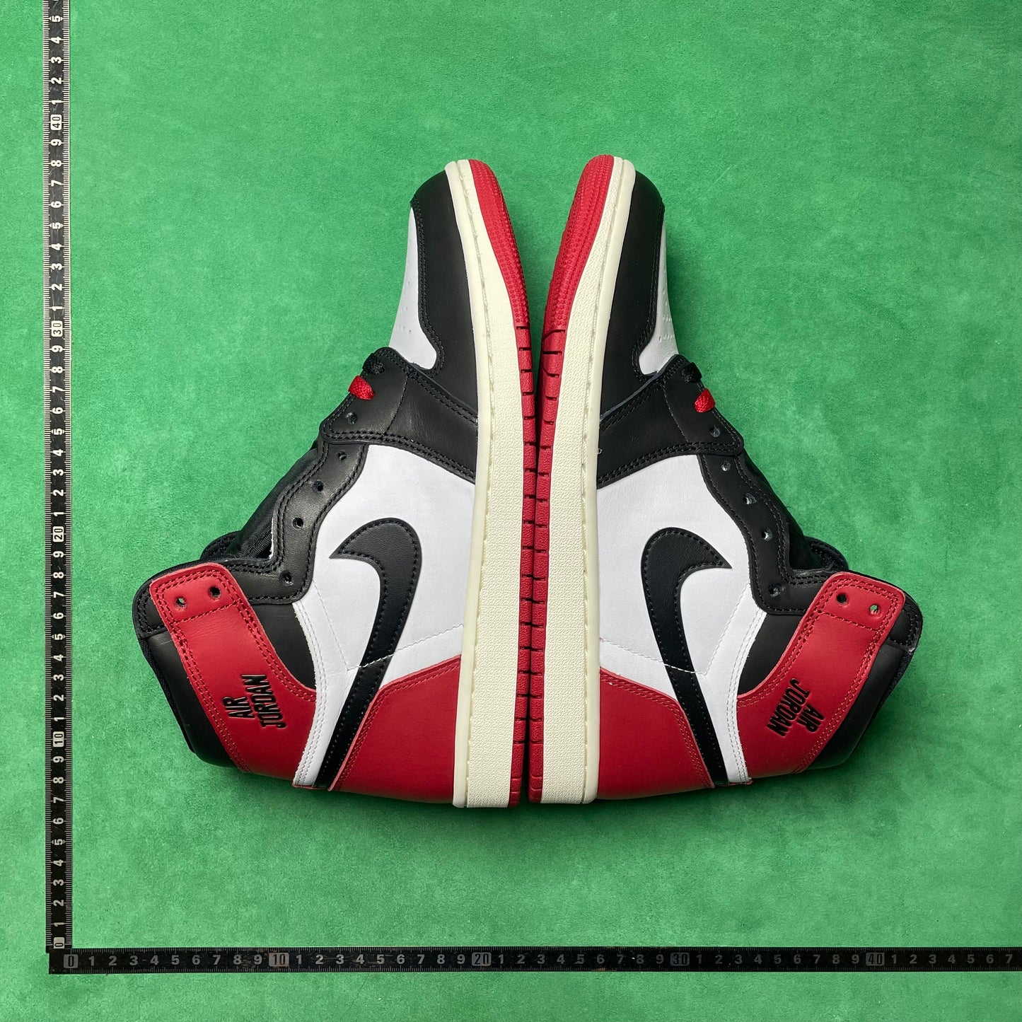 Air Jordan 1 Retro High OG