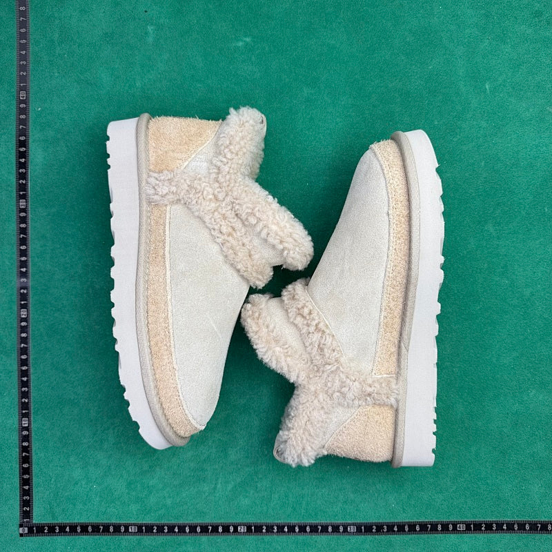 UGG
