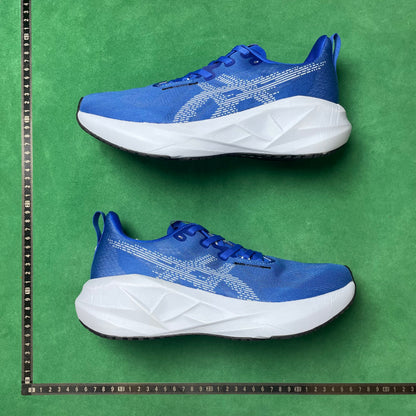 Asics Novablast 5
