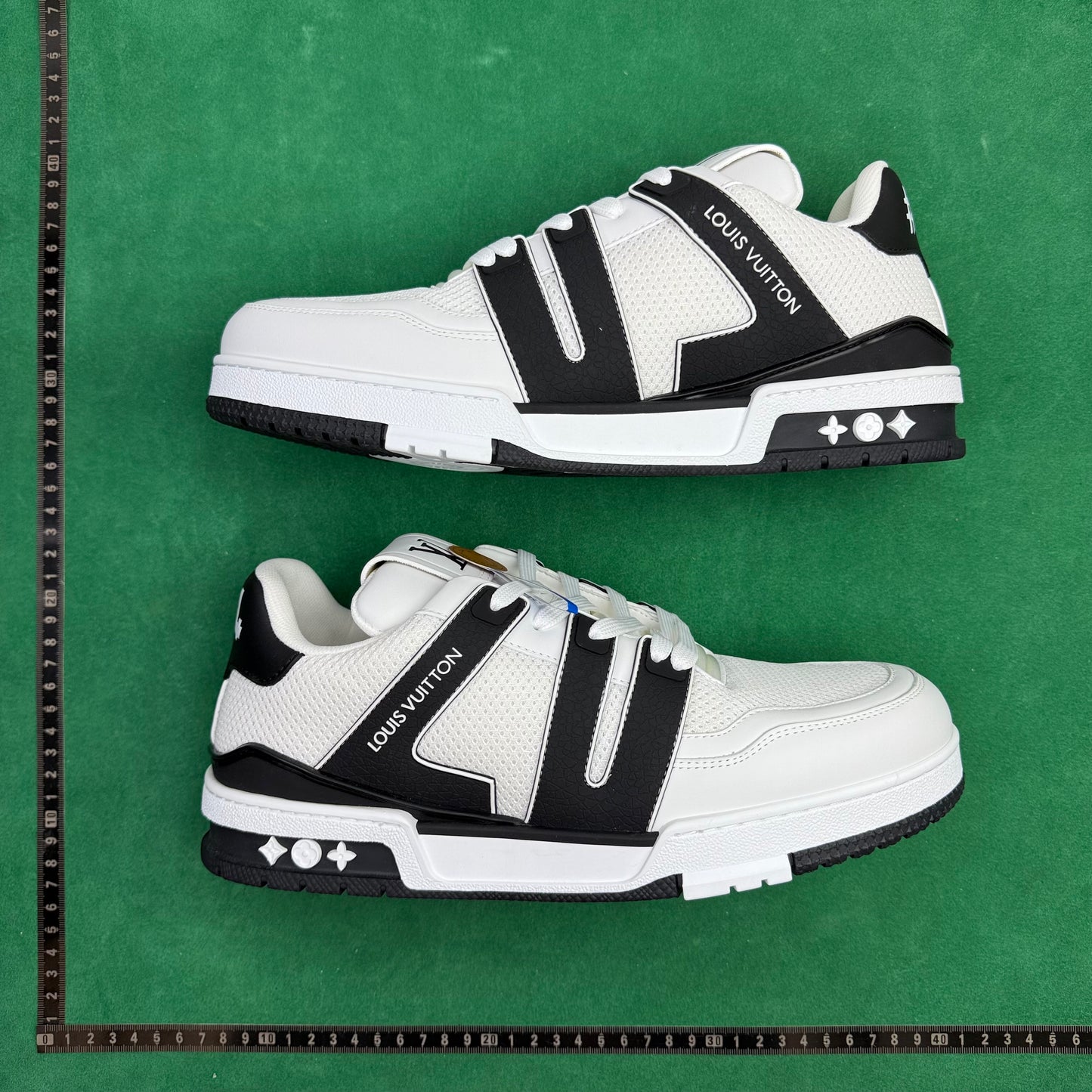 Louis Vuitton - BD Trainer