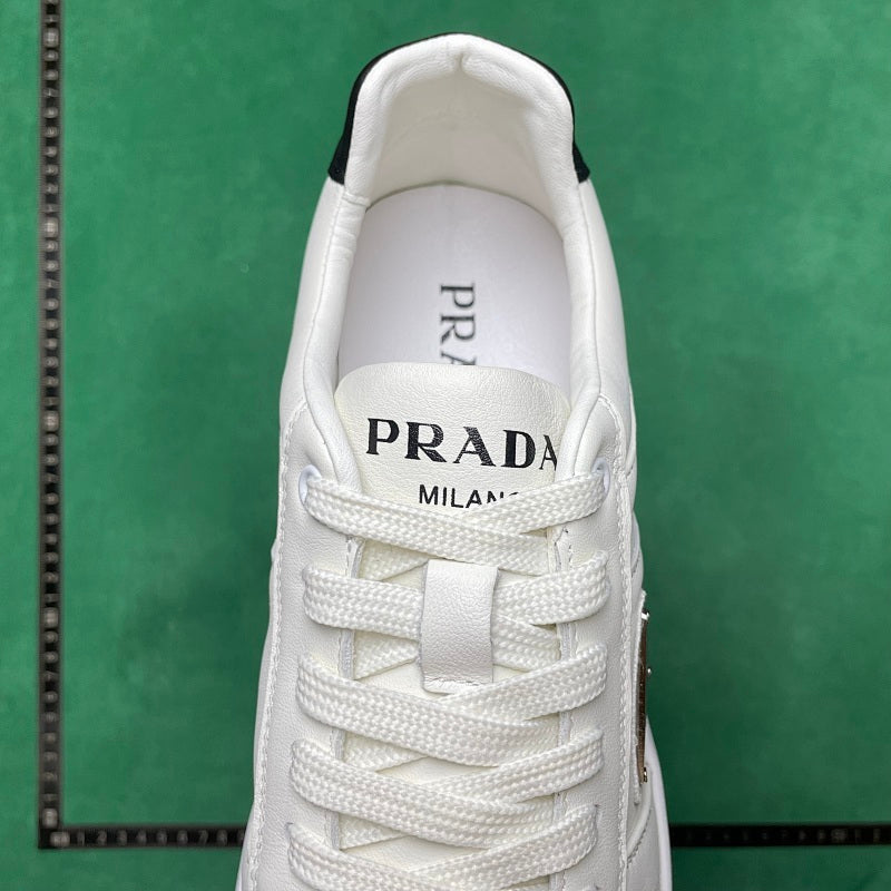 Prada - Downtown