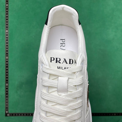 Prada - Downtown