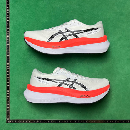 Asics Magic Speed 4