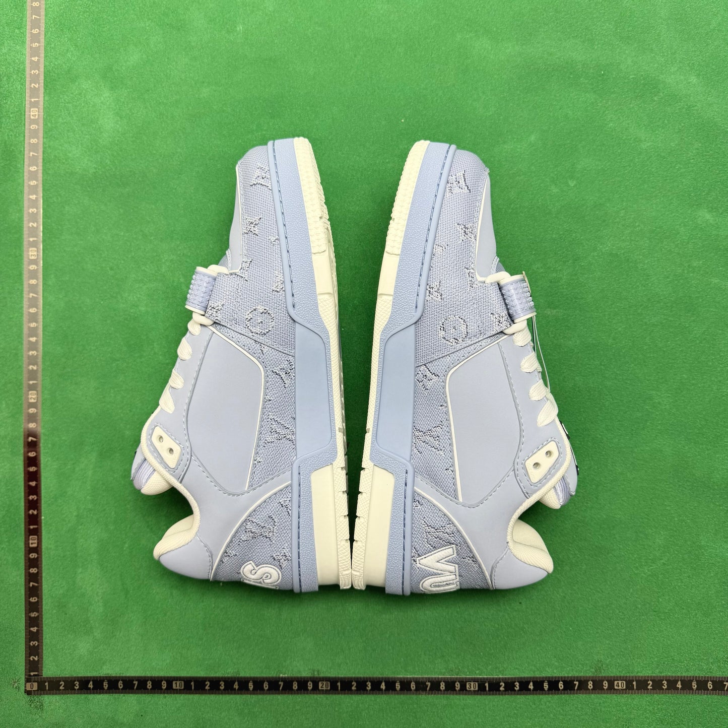 Louis Vuitton  - TT Trainer