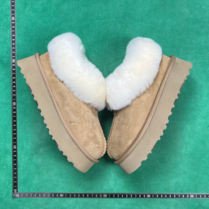 UGG