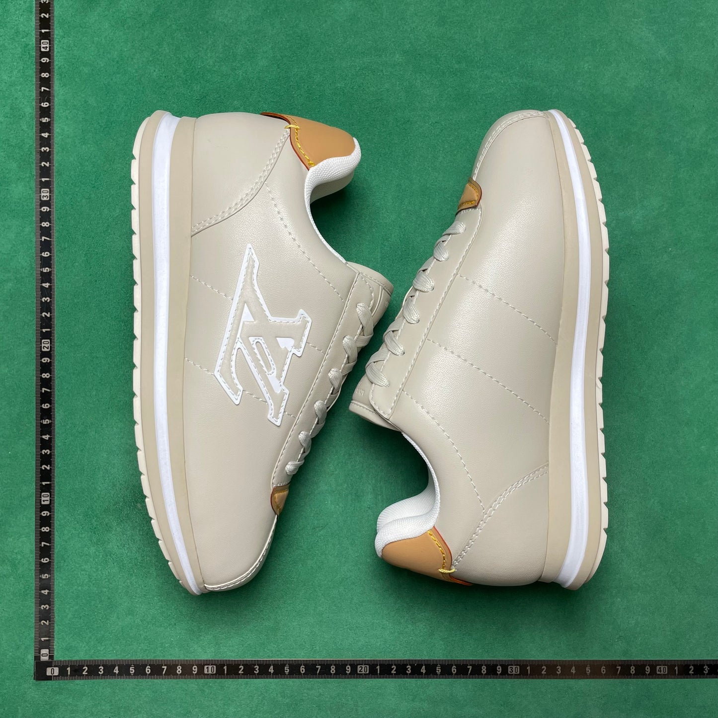 Louis Vuitton - Butter-soft Sneakers