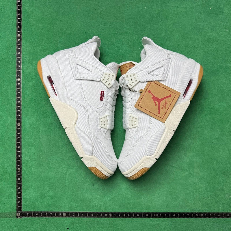 Air Jordan 4 Retro NRG