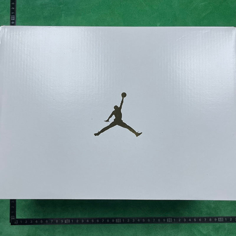 Air Jordan 11 WMNS Retro