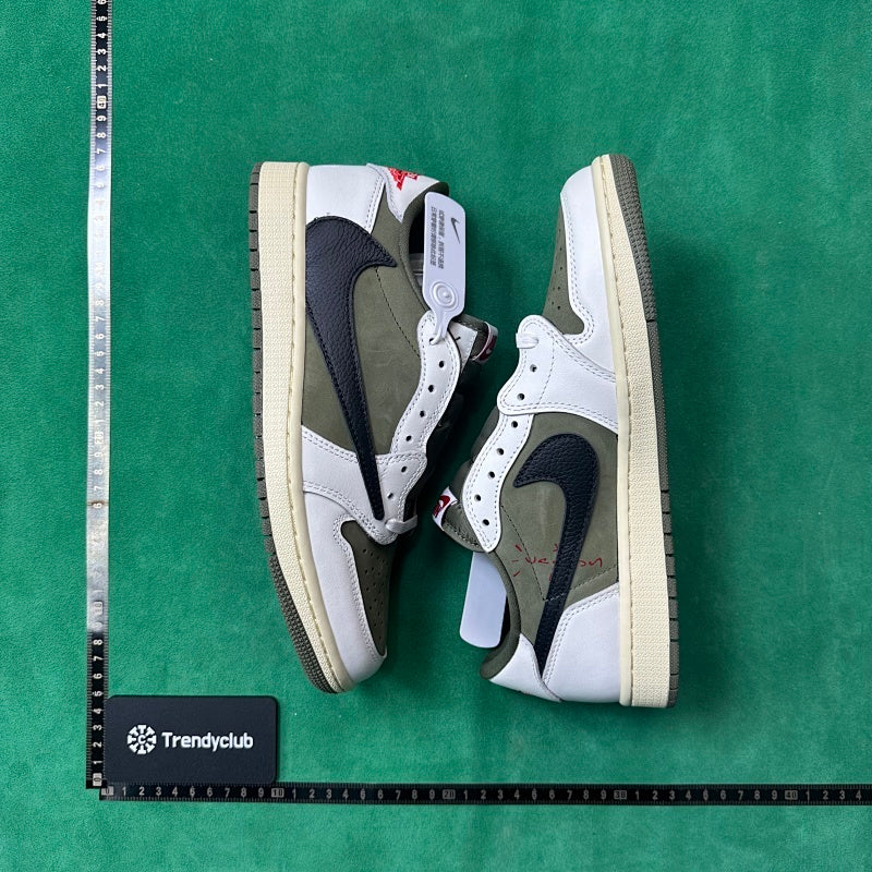 Air Jordan 1