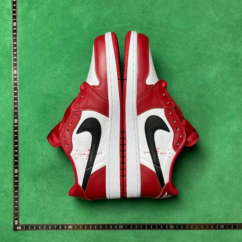 Air Jordan 1 Low OG SP