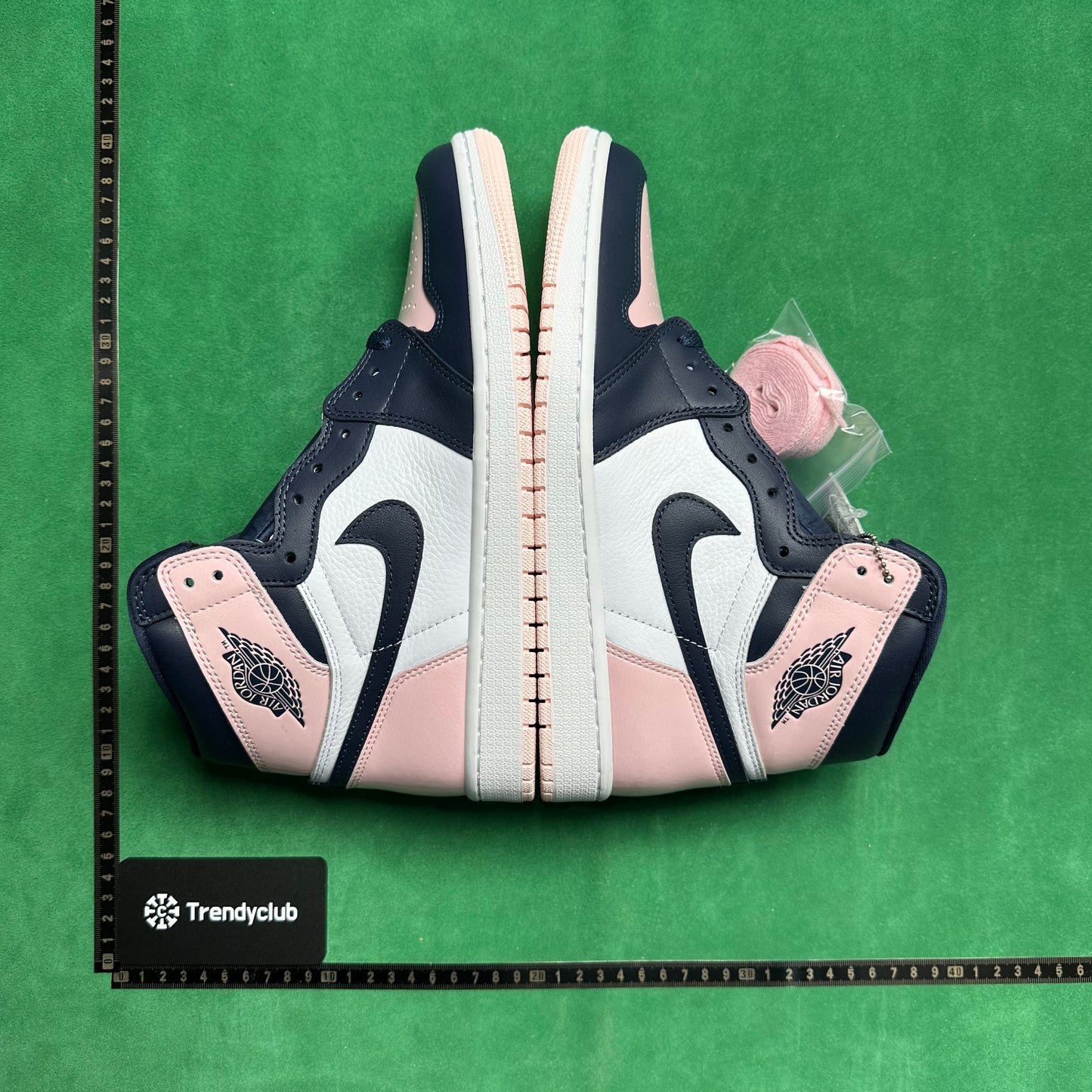 Air Jordan 1