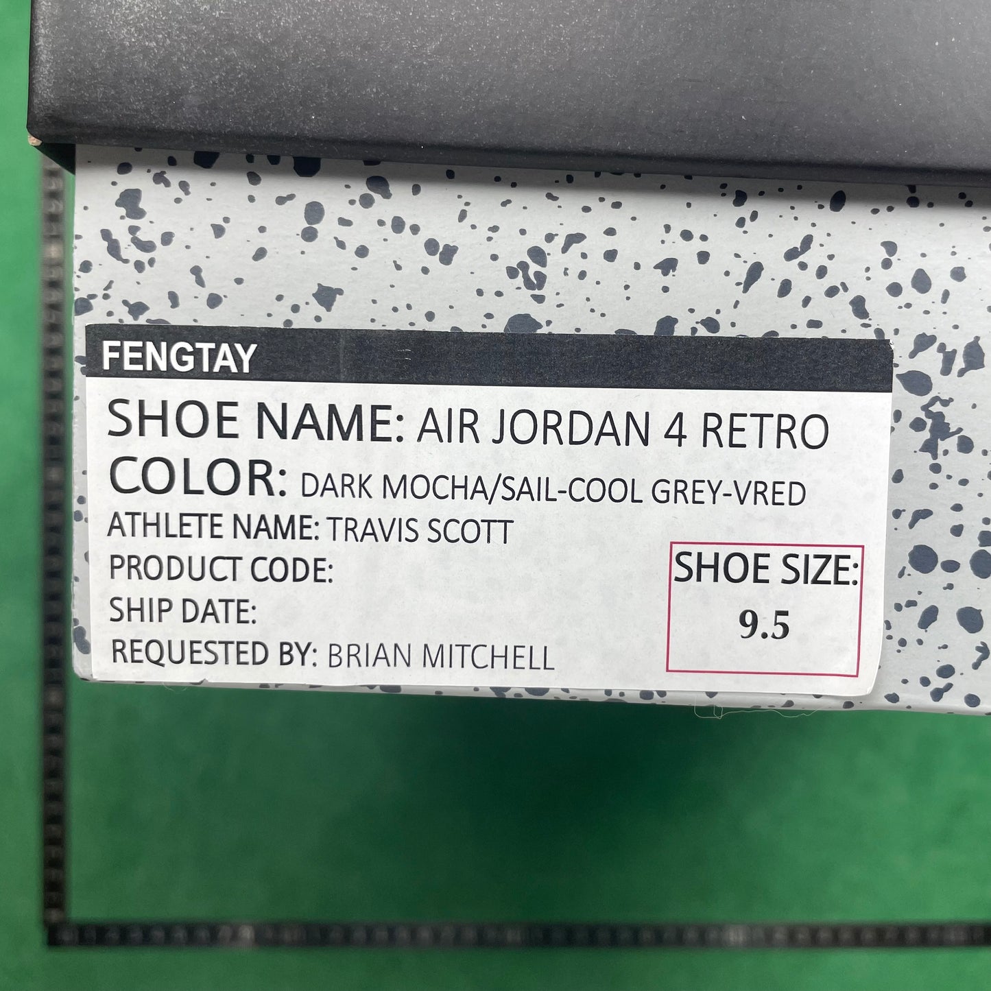 Air Jordan 4 Retro