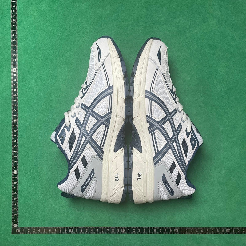 Asics Gel -Venture 6