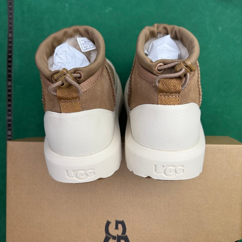 UGG