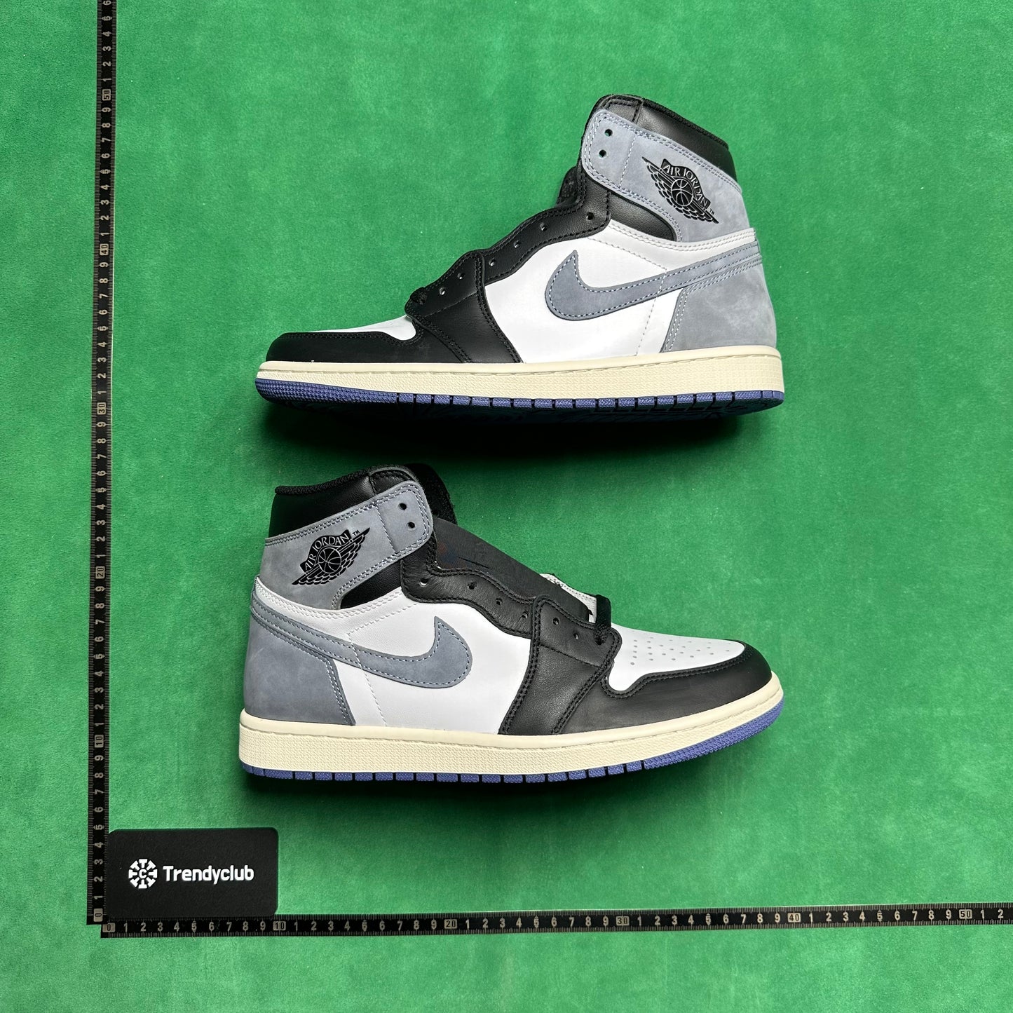 Air Jordan 1