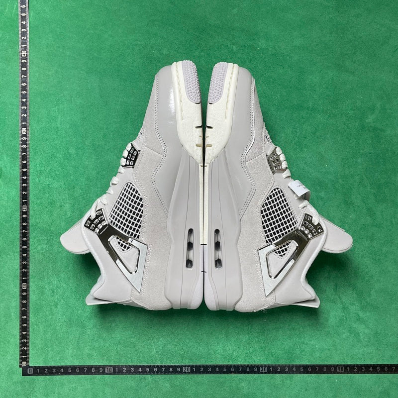 Air Jordan 4 WMNS Retro Sp