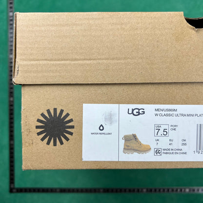 UGG